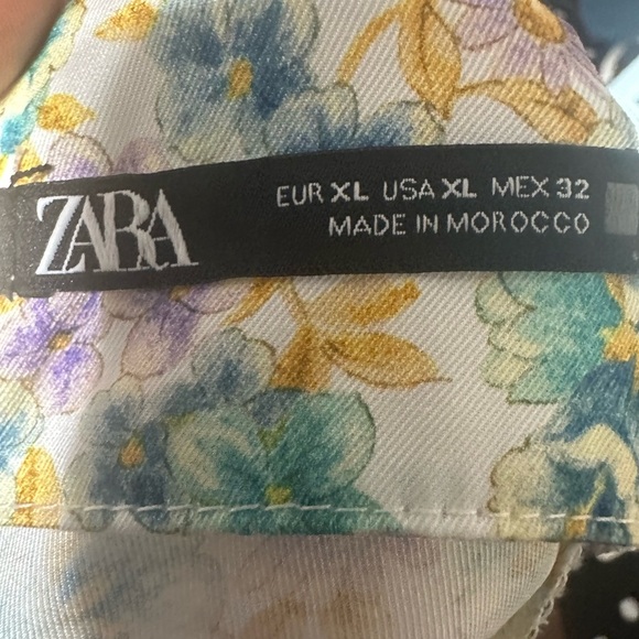 ZARA Women’s L XL Satin Floral Midi Skirt Button Slit Ruffle Hem Vintage Style - Picture 5 of 7